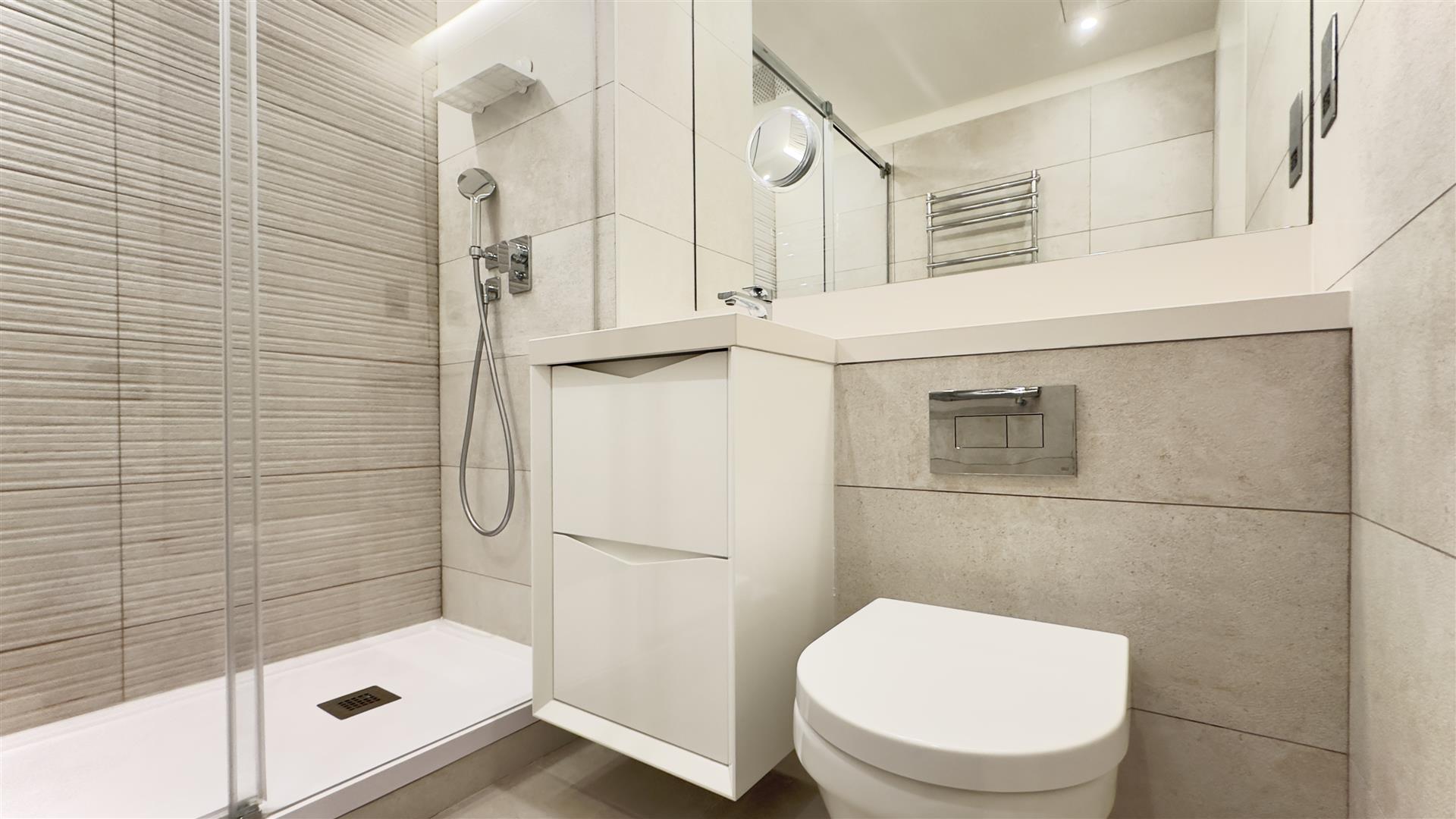 Image of Apartment - 2 Bedrooms - 2 Bathrooms for Rental in EuroCity-Gibraltar, Image 9